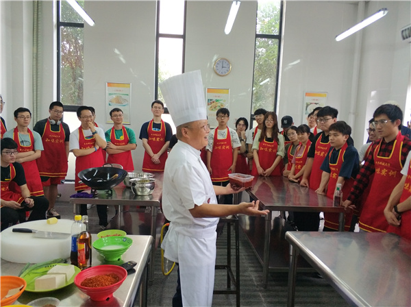 十年知味，香满成电！这门川菜选修课陪成电人走过十年