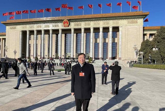 【聚焦两会】两会，听成电人持续发声！