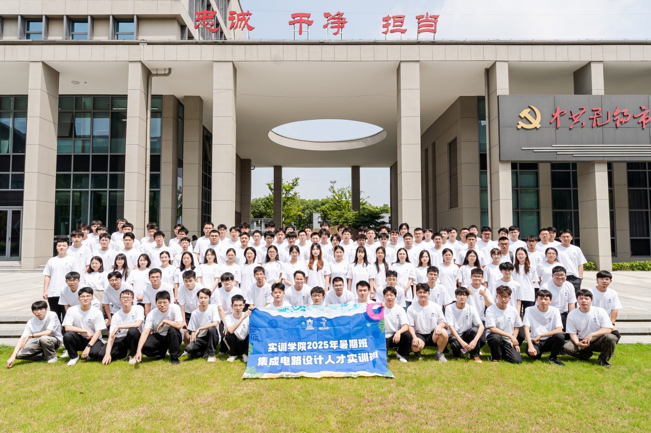 图片2.jpg 7e2c42f815414f6b0dc57c7be5725cf9_af9f3.j