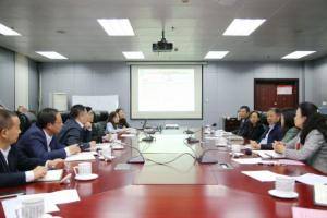 学校召开党委职能部门工作推进会