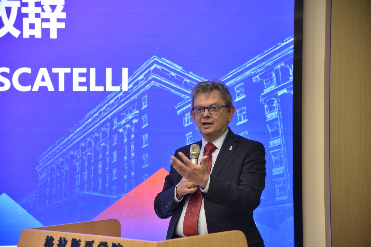 09dcb9dfdff302ce10895be9a25cace.jpg 09dcb9dfdff302ce10895be9a25cace.jpg