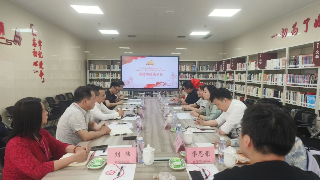 1303D12DBC8BDB14F4F728FE810_1F8377CE_3E4