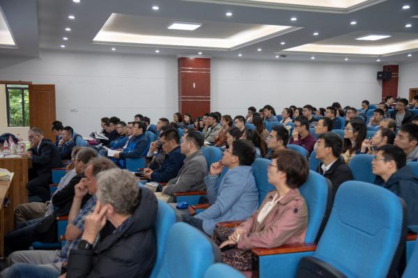 第八届国际控制、自动化与信息科学会议在我校举行