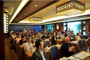 我校主办第12届微波工程中有限元国际研讨会