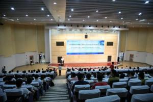 人文与科学的深度融合：探索研究生教育改革新路径