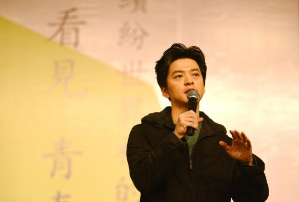 李健：在缤纷的世界里保持一颗专注的心