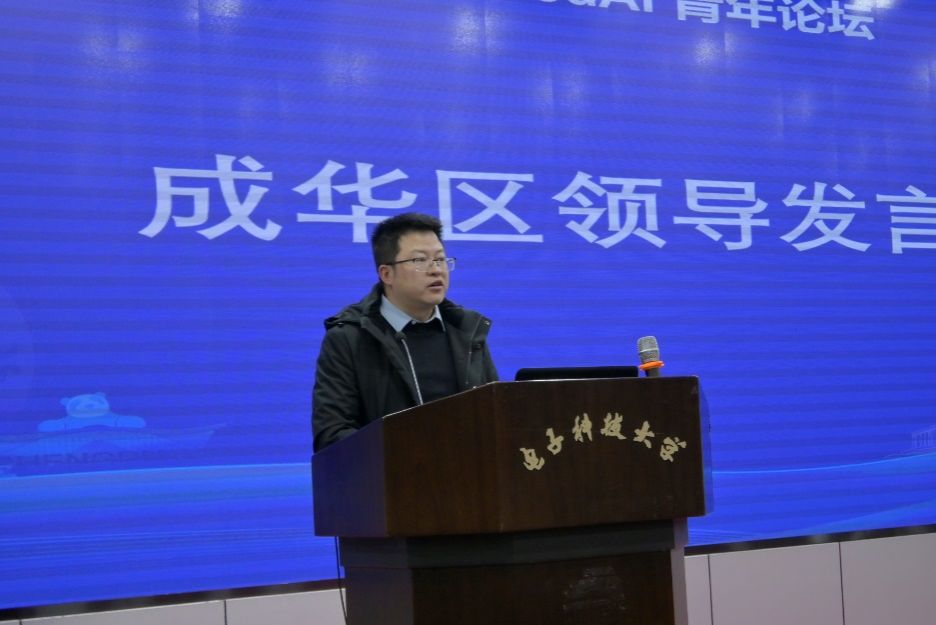 5FCF1E4BA3DE853CB584D1BF062_766B7B74_E78