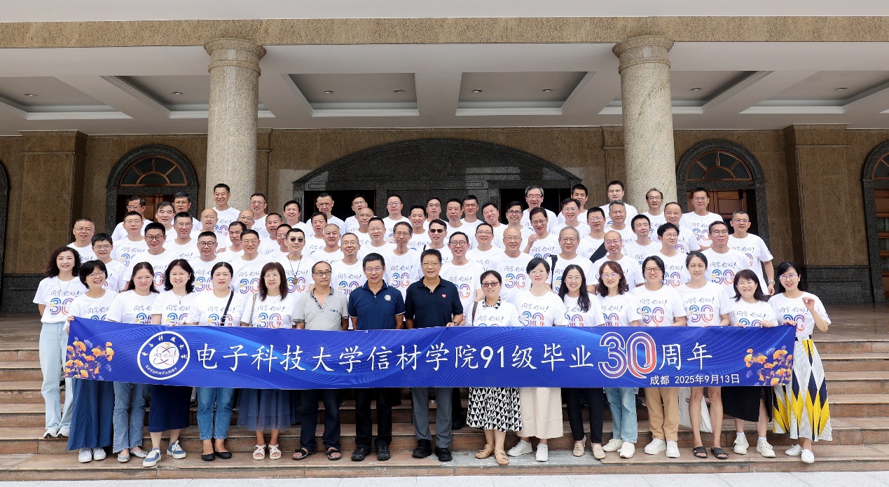 842B05131A66A5298A40110E8DC_1EBE2BD5_710