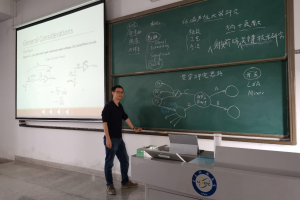【研究生精品课程】“射频集成电路”：引领学子追“芯”之旅