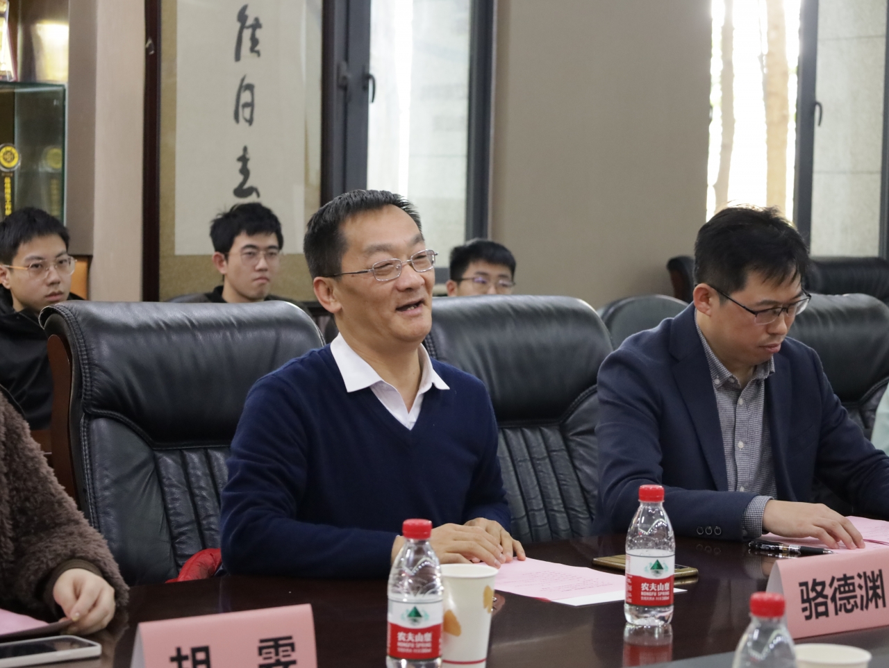 IMG_8800.JPG 85633b2f53c2386e5b36298b93492b37_fd2be.j