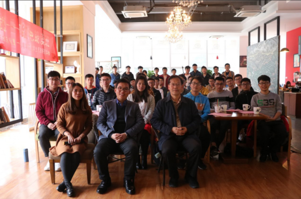 【学习十九大】机电学院“红色朗读班”活动掀起红色经典热