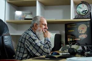 【学回信 建新功】电子科技大学脑科学团队：推动创建“一带一路”联合实验室，探索人类大脑的奥秘