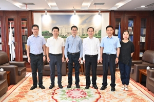 【建校68周年】学校举行电子科技大学“医学院健康促进发展基金”捐赠仪式