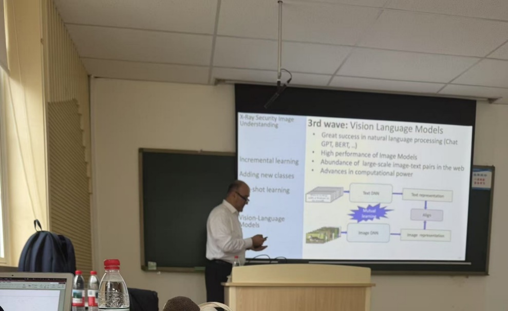 A820F5A7D8D9C11D7916A01F9B3_AE8B905E_19D