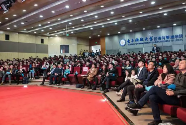 【天下成电人】孙伟校友：“以不可理喻的方式去创新和追梦！”