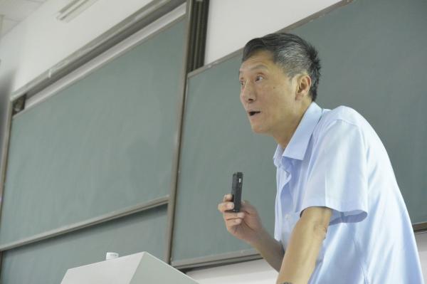 “武大名嘴”李工真教授讲授人文艺术精品讲座课程