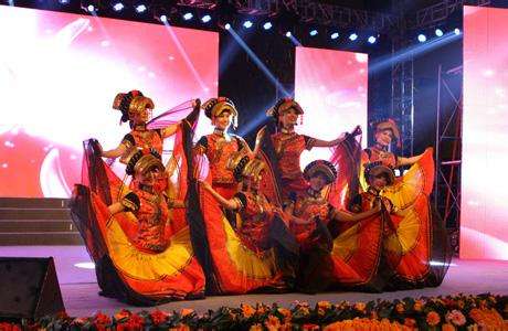 战旗文工团.jpg 战旗文工团.jpg