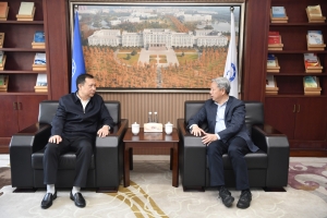 2023年电子科技大学专项试点在职博士招生工作会召开