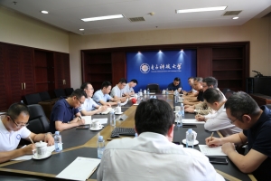 电子科大深圳校友会会长张家同一行来校访问