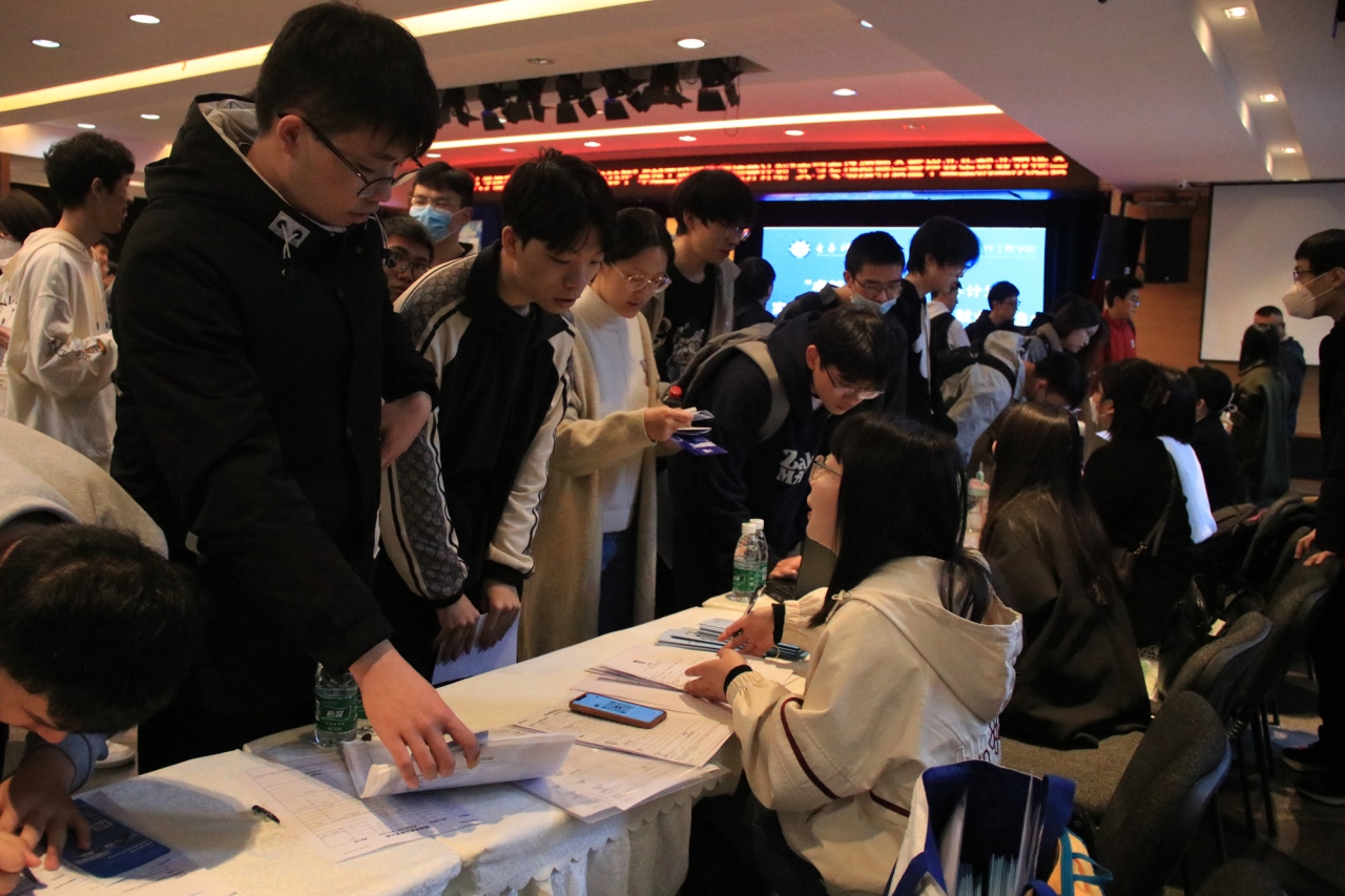 8403A18CBBF0E74293F765A6AB2_805D091D_9BC 8403A18CBBF0E74293F765A6AB2_805D091D_9BC