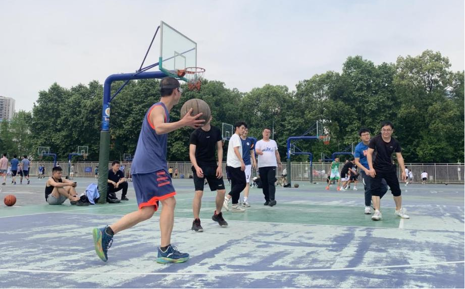 我校研究生党支部举行“青春献礼二十大 强国有我新征程”主题月系列活动