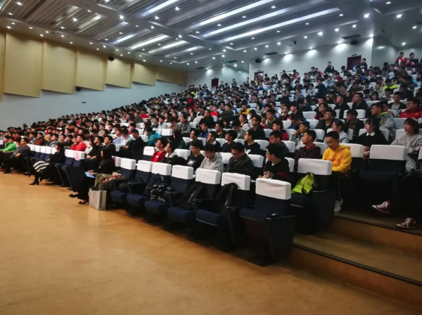 【成电讲坛】诺奖得主兰迪·谢克曼揭秘囊泡运输机制的重要意义