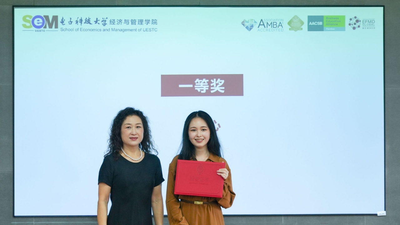 52D43108A3BC42A4D27529E4007_2A6606BA_239