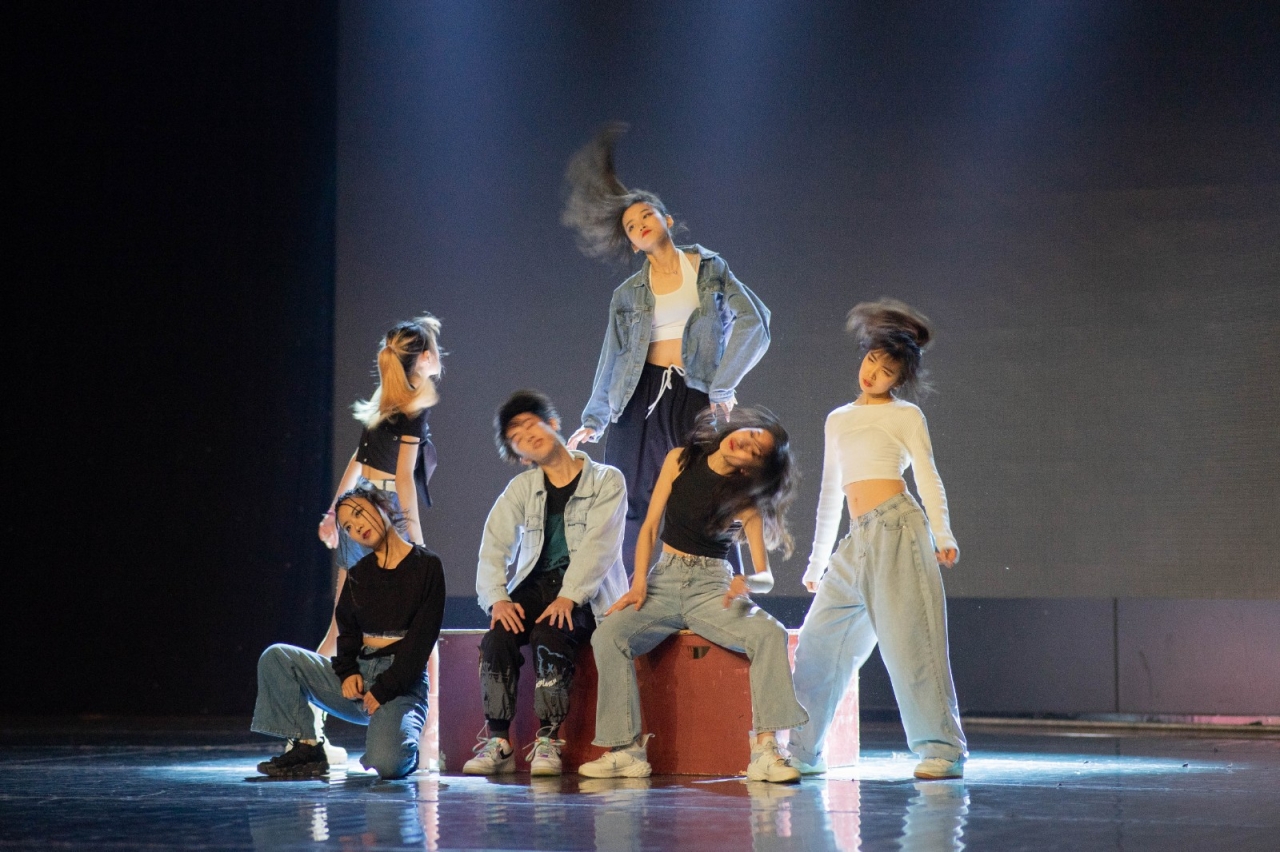 8fbf14198c54d75dc465c425fb1d164d_7fb02.j