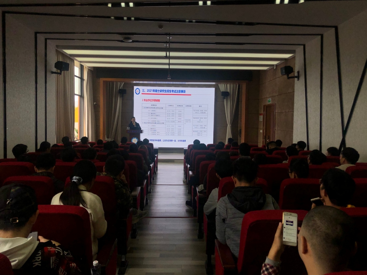 905f866a9869875e1842e81aef91b757_cd840.j