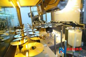 凤凰网四川：1994年，可抹可录磁光盘生产线启动