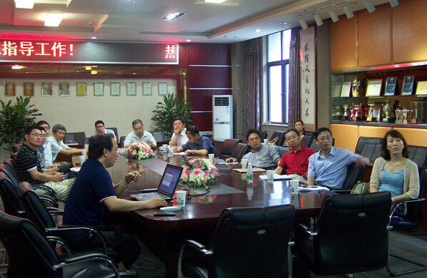 我校机电系统控制与可信性研究中心通过验收