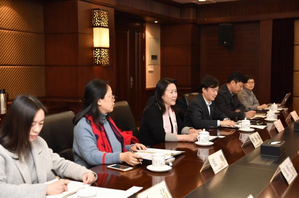 暨南大学副校长饶敏一行来校调研