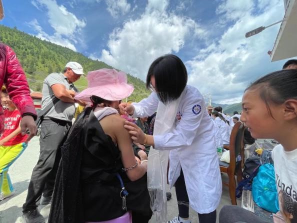 02.jpg 936d4cb02537cba0ad2ed2b98b4881bc_10289.j