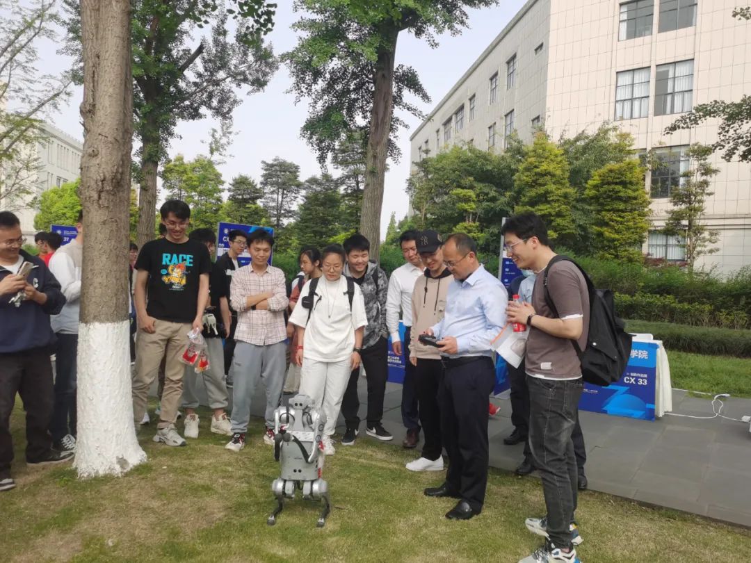 4.jpg 938c5e19b7253a4cc1af1de7c2ffae2d.jpg