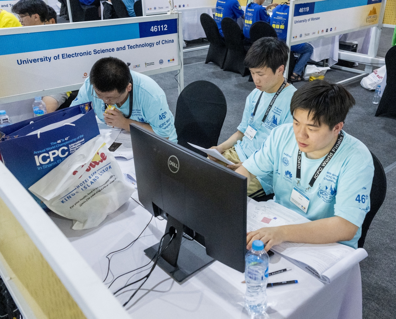 成电学子在第46届和第47届ICPC世界总决赛中再获佳绩