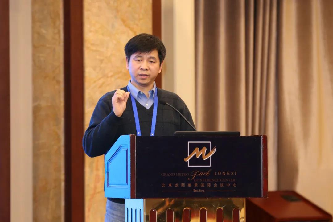 李纯明.jpg 李纯明.jpg