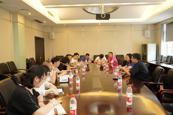 学校召开秋季返校及迎新工作会