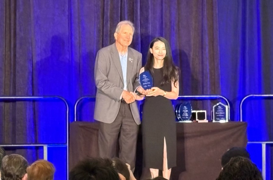 宗晶晶副教授荣获国际勘探地球物理学家学会SEG J.Clarence Karcher Award