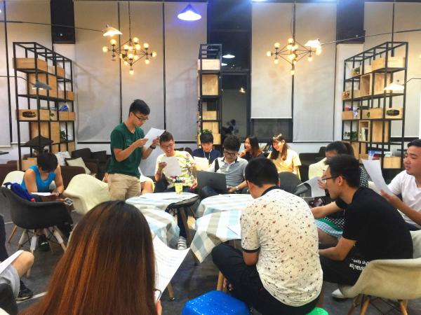 格院学生党支部开展“翻译红色经典歌曲 弘扬青春旋律”主题活动