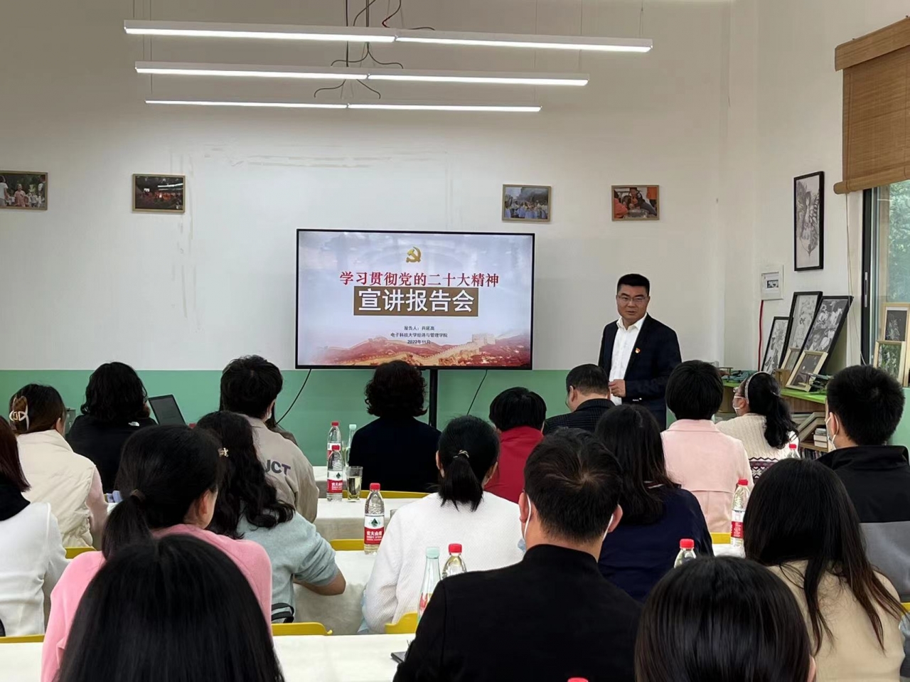 88f070c856dd35fa091819904a4fd4c.jpg 88f070c856dd35fa091819904a4fd4c.jpg