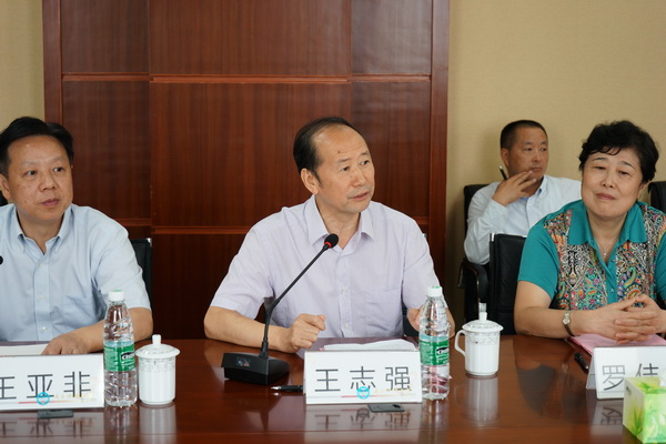 jiaos0002.JPG 98b67327db7d46836240271312a7cb98.jpg