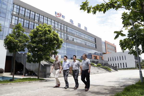 1.jpg 1409707996400678.jpg