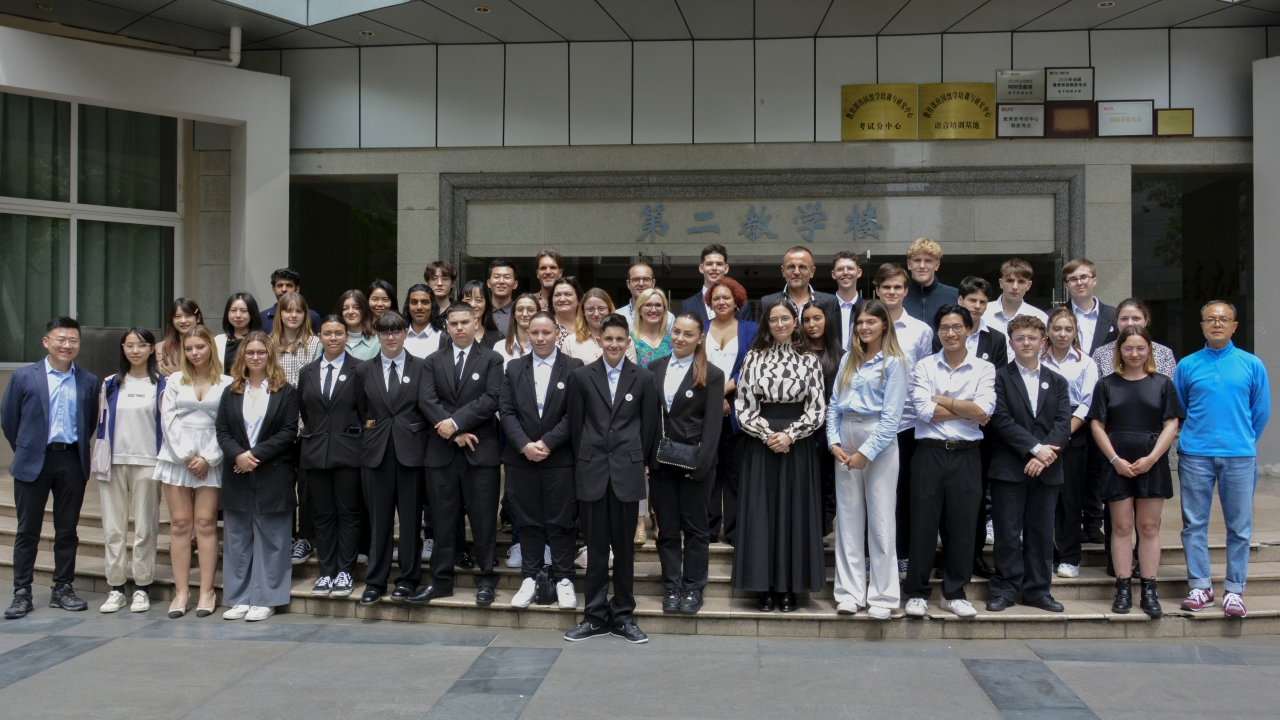 法国蒙彼利埃孔子学院交流团来校访问交流