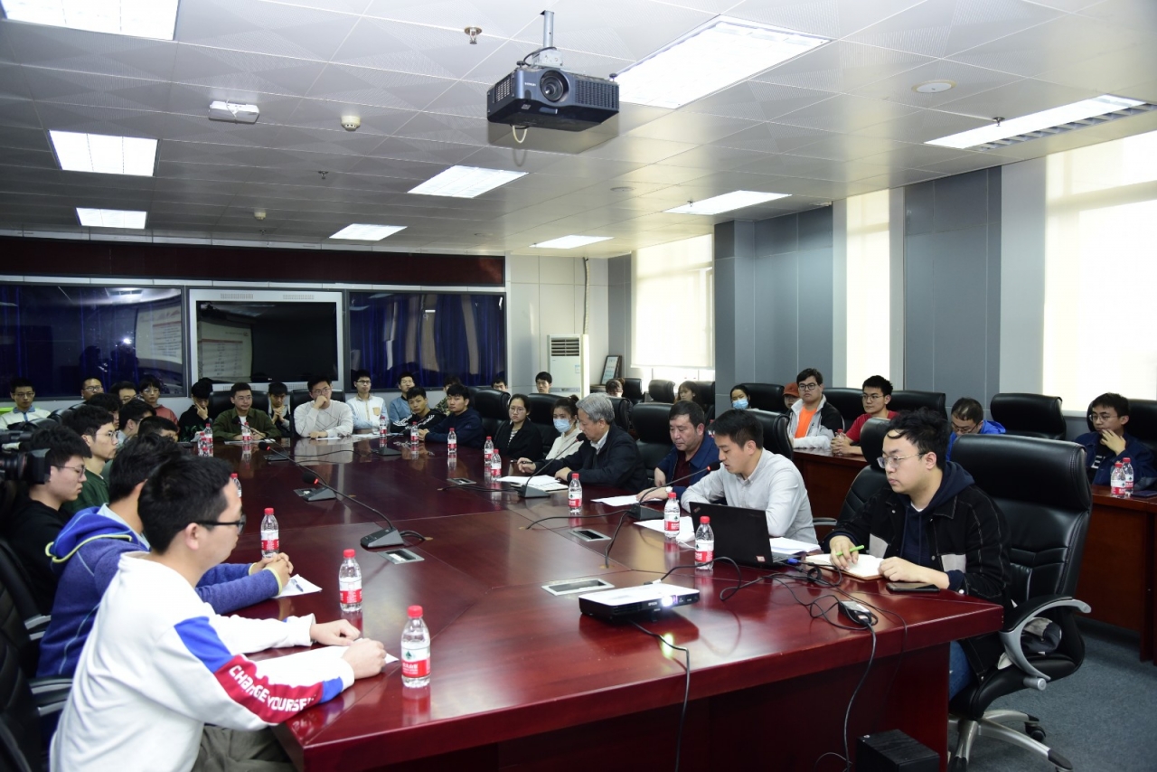 【党史学习教育】王亚非书记参加物理学院党史学习教育启动仪式与学生党员深入交流