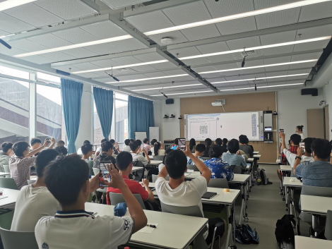 海南自贸港国际英才班开课第一周 教学秩序井然