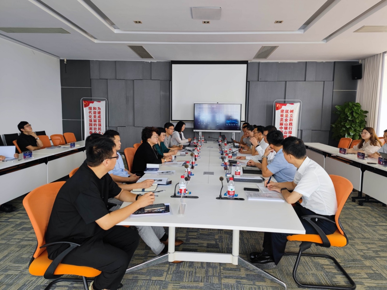 格拉斯哥学院积极落实“海南自贸港国际英才班”实习实训基地建设工作