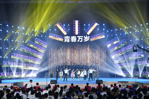 biy00007.JPG 9a8b7d831f84b02535d76340ffcf8775.jpg