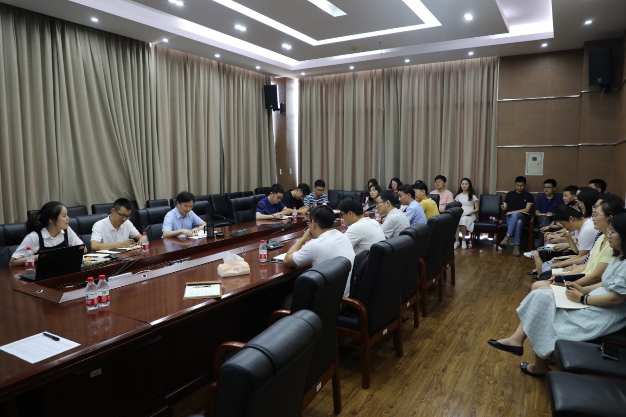 党委学生工作部举行2021级新生辅导员培训