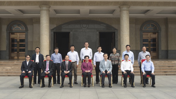 heying_缩小大小.jpg 1421034649560232.jpg