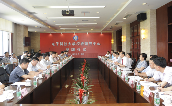 11.jpg 1405393295664377.jpg